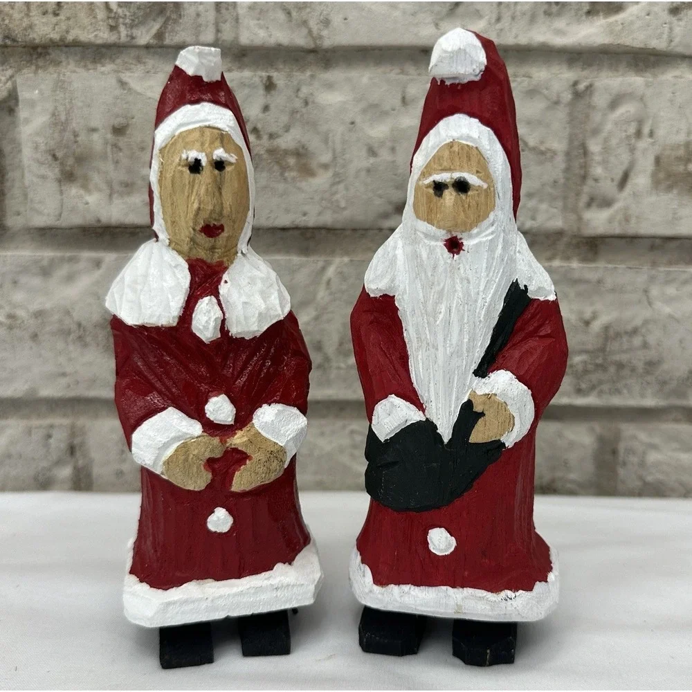 Vintage Hand-Carved Wooden Santa Claus Mrs Claus Figurine 7